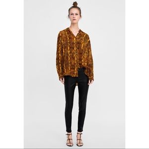 NWOT | ZARA Coated Skinny Jeans